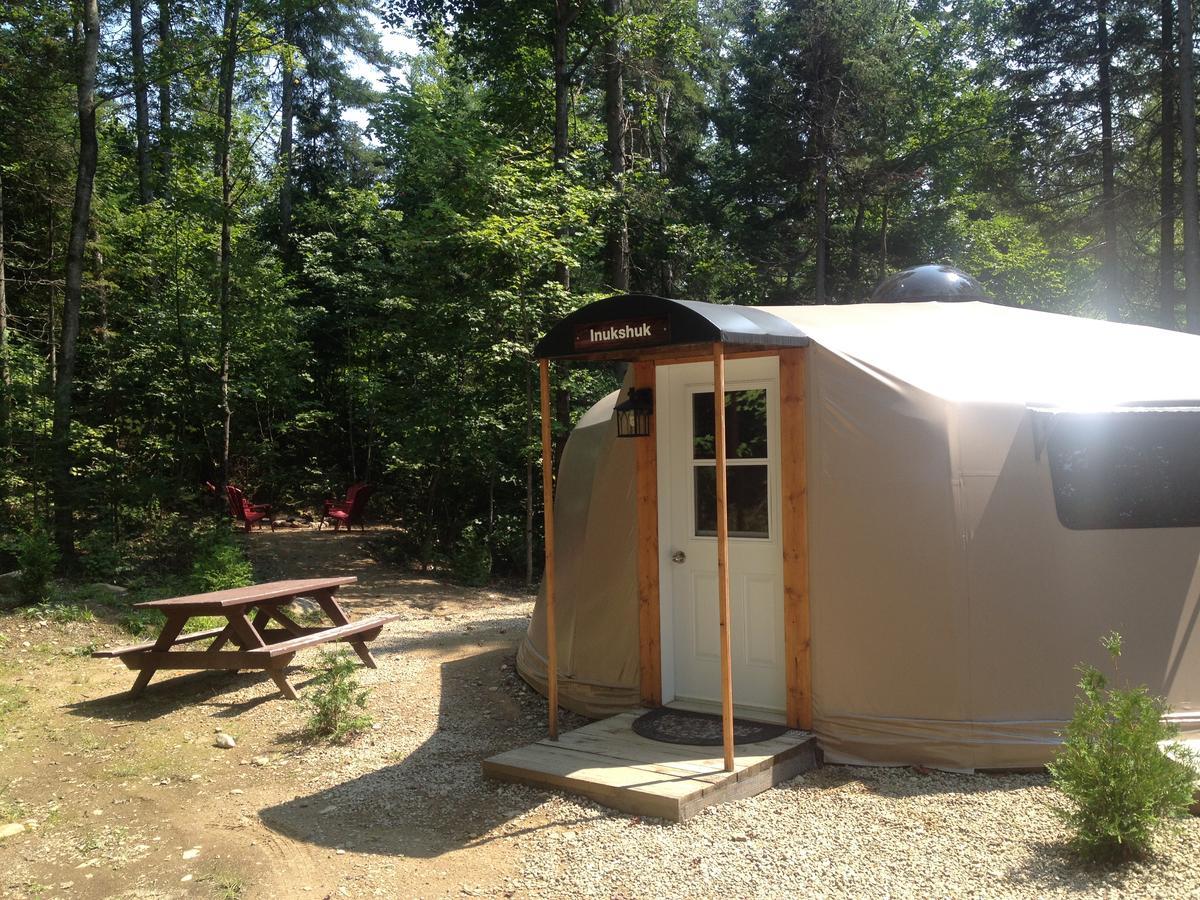 Yourtes - Chalets Lanaudiere Rawdon Exterior photo